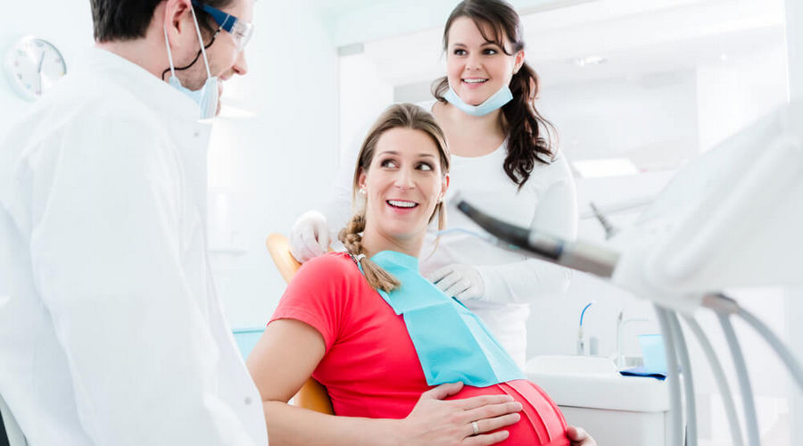 зубной имплант установлен у беременной